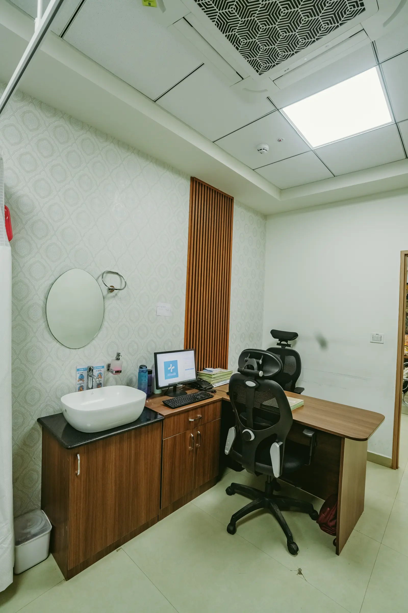 Best Clinic interior Design