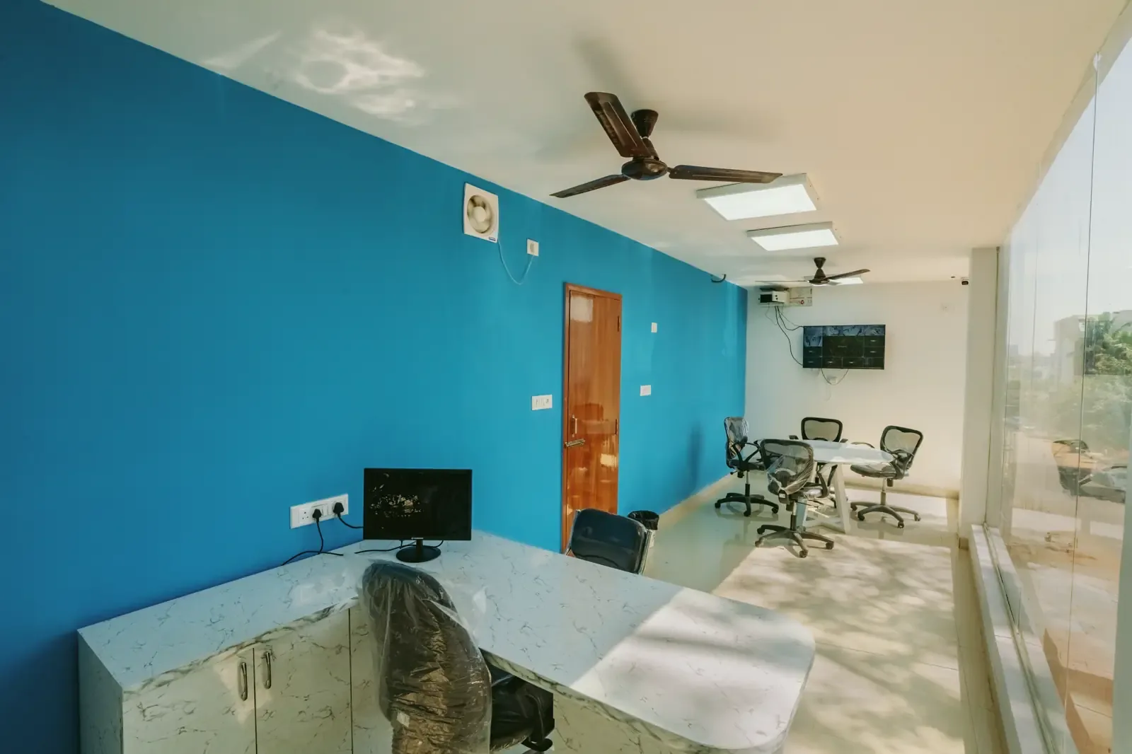 Commercial office fit-out by Candidscape