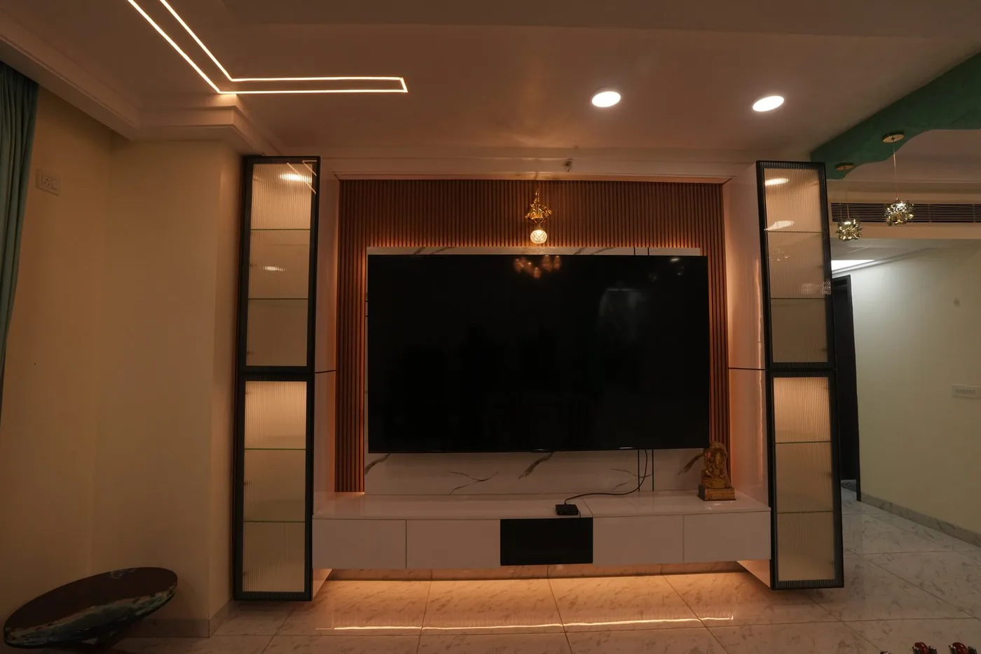 Hand-painted feature wall in a Mantri Pinnacle residence